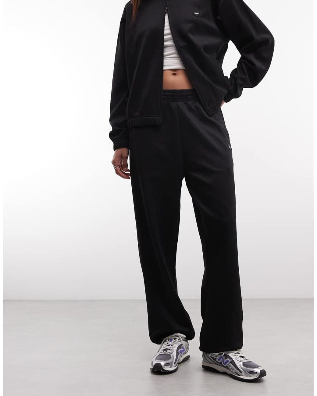 Carhartt Black Conny Cuffed joggers Co-ord