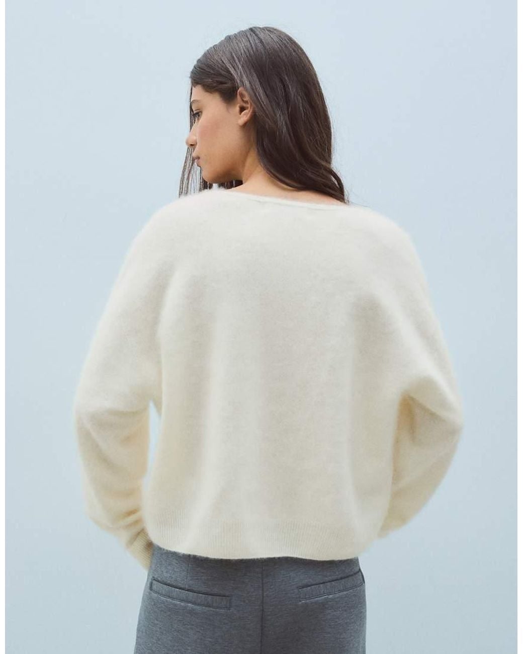 Bershka White 100% Wool V-Neck Jumper