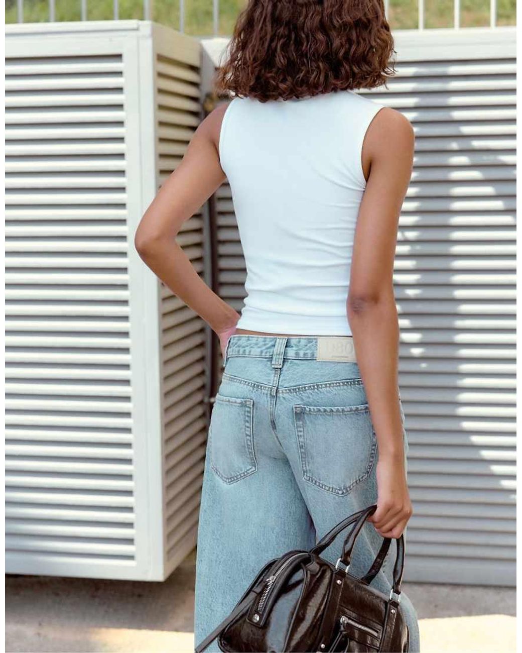 Stradivarius White Basic Sleeveless T-shirt