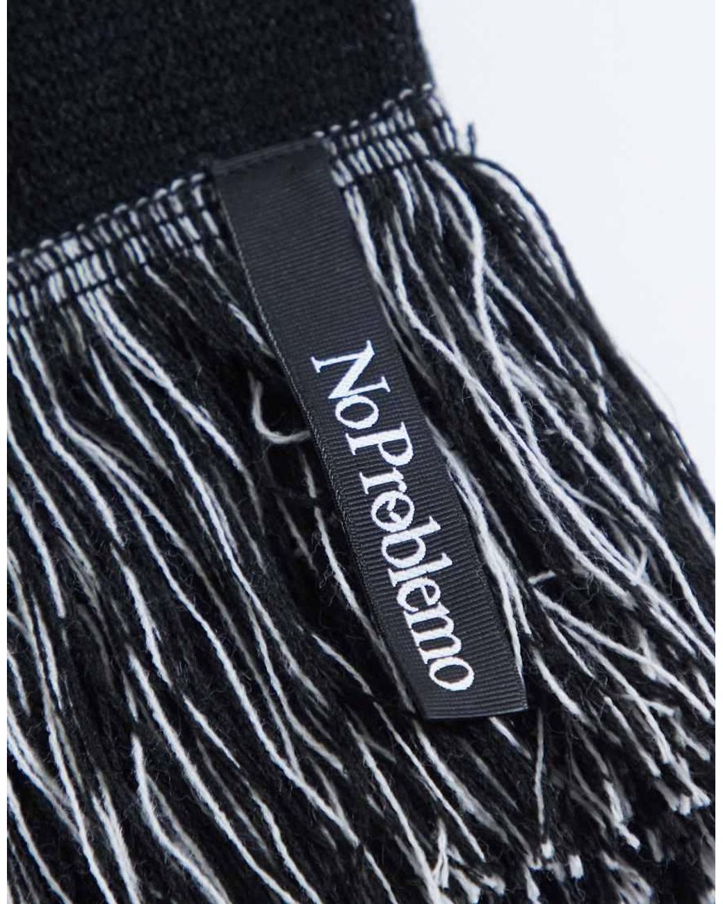 No Problemo Black 'no Yang' Logo Scarf