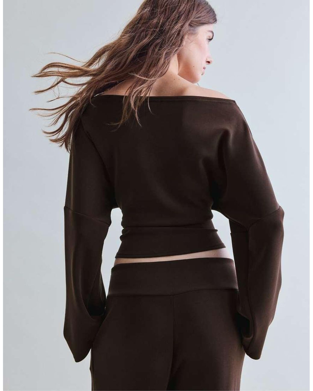 Stradivarius Black Asymmetric Cropped Sweatshirt