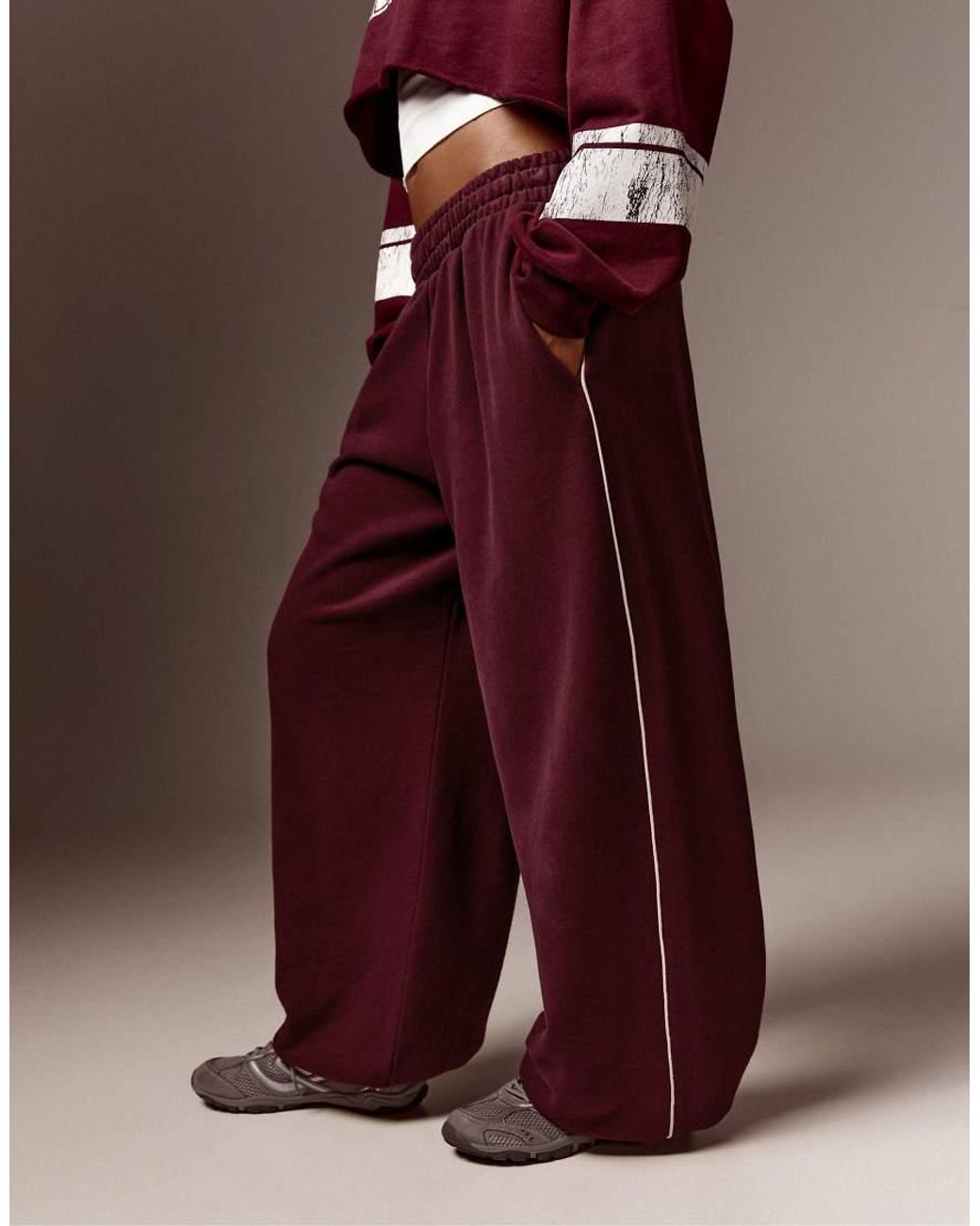 Bershka Brown Petite Plush jogger Trousers