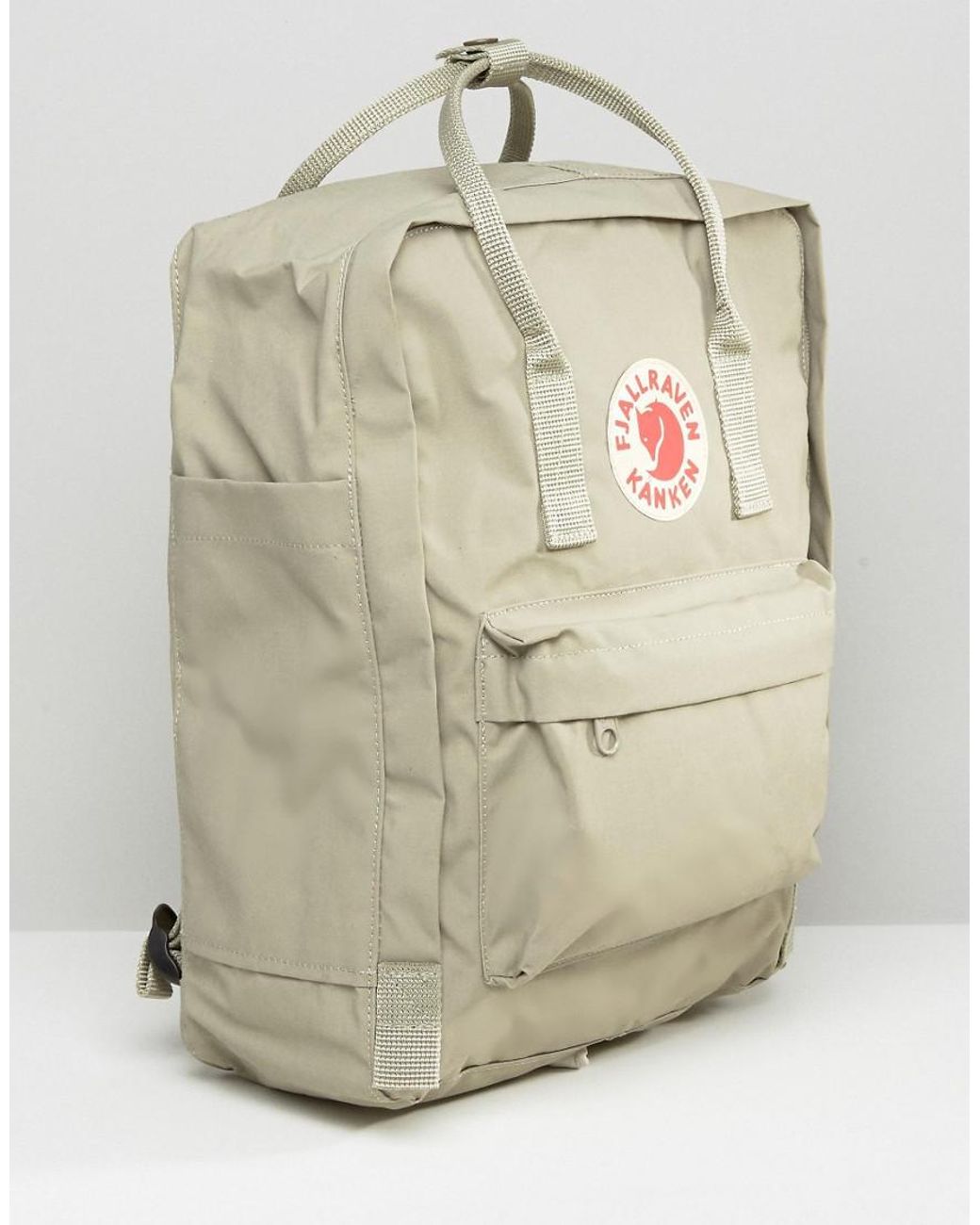 meel abstract Isolator Fjallraven Classic Kanken In Putty in Natural | Lyst Canada