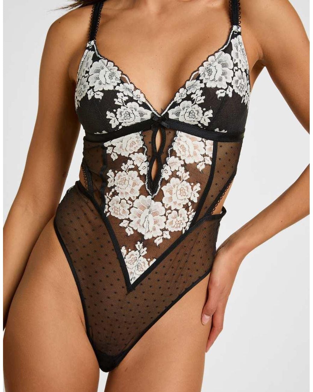 Hunkemöller Black Body Lindi