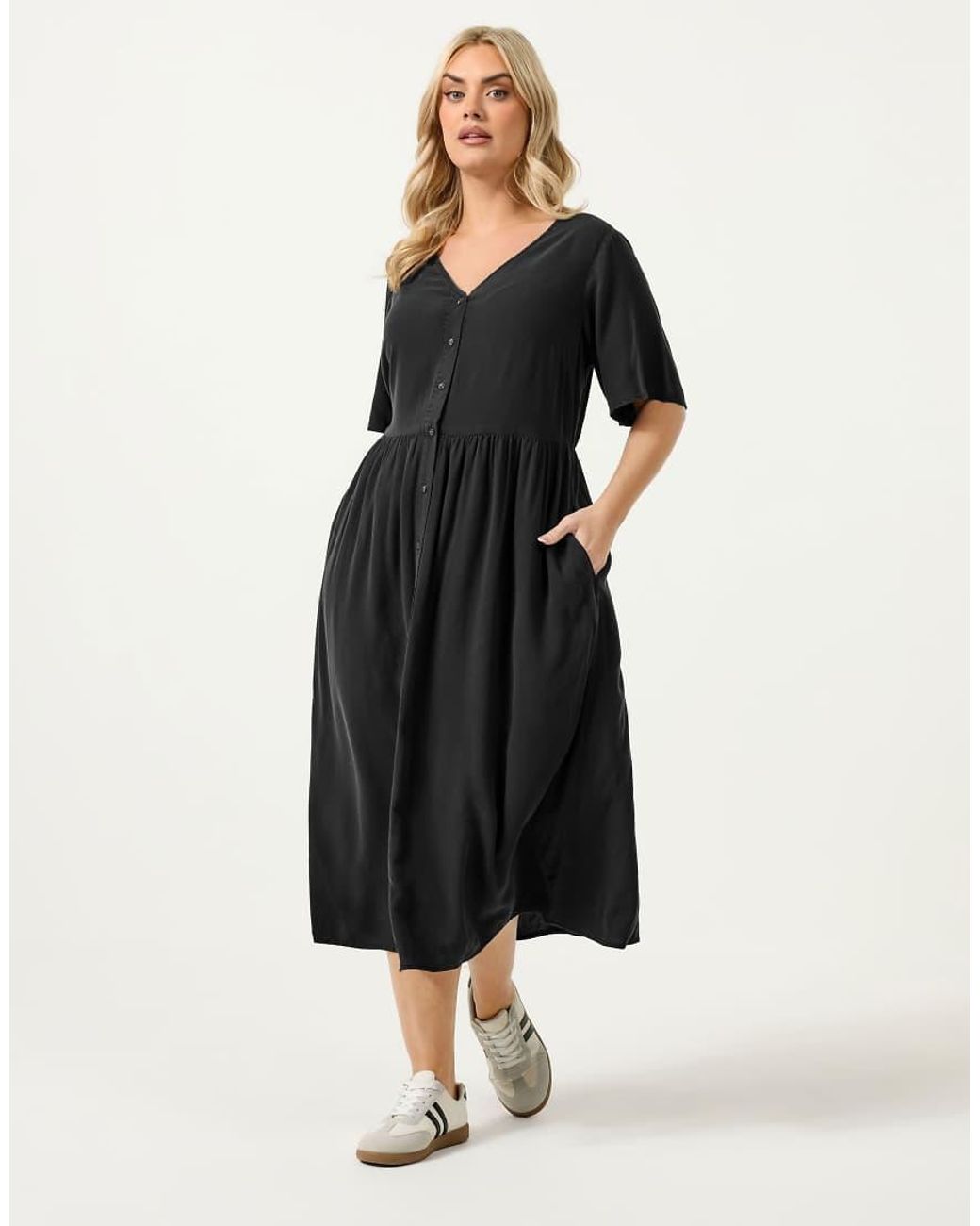 Yours Clothing Black Chambray Tea Dress