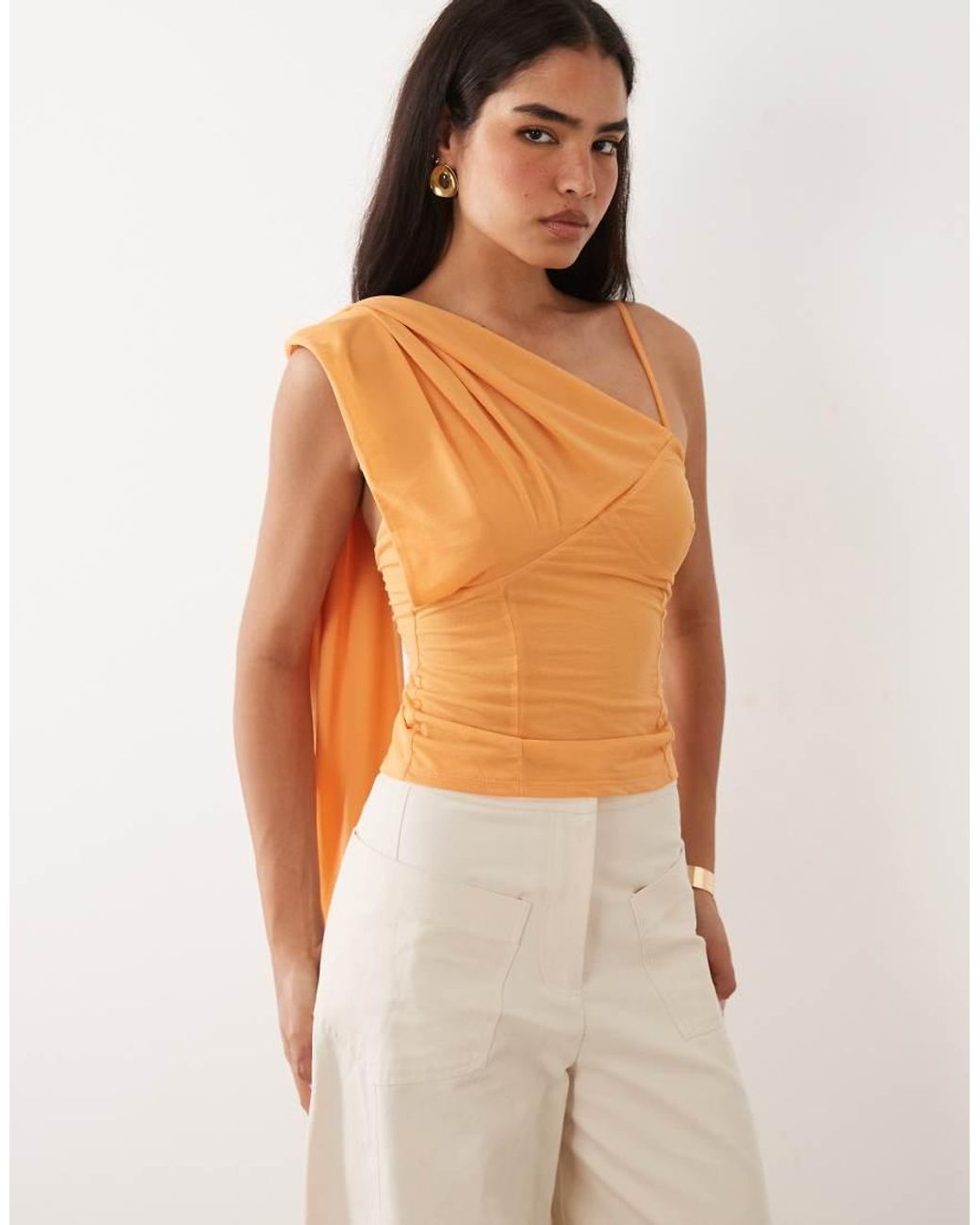 Top A Sciarpa di ASOS in Orange