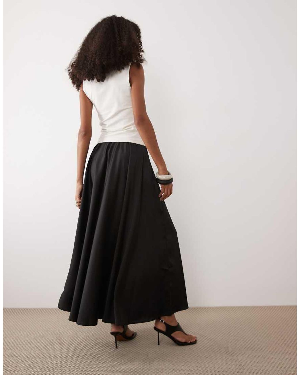 Y.A.S White Volume Satin Circle Midi Skirt