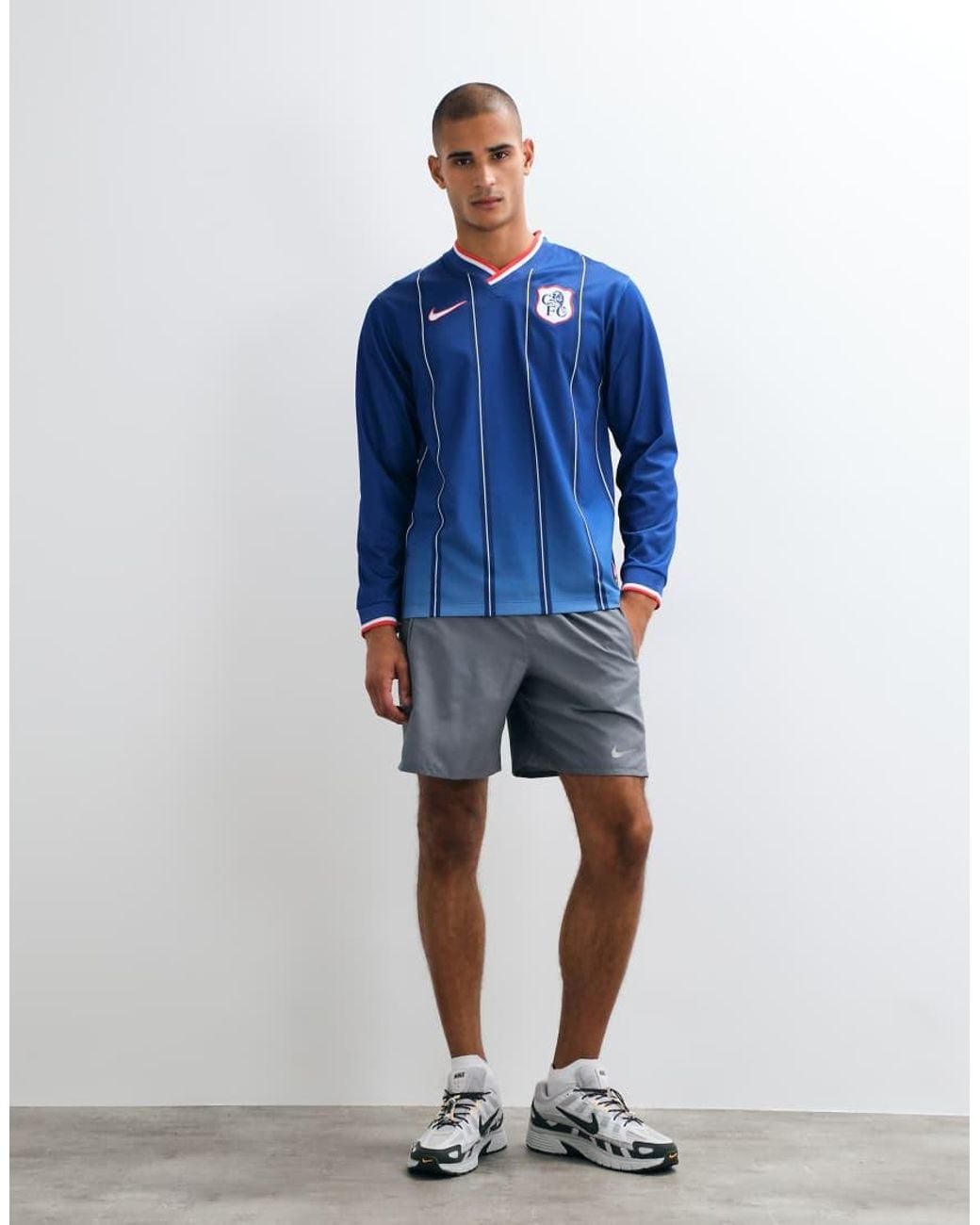 Nike Football Blue Chelsea Energy Long Sleeve Football Top On for men