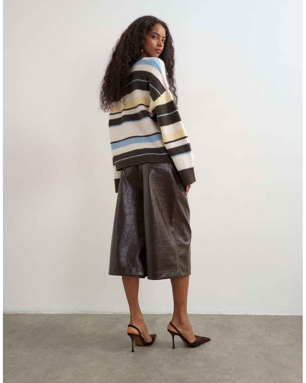 TOPSHOP Natural Croc Faux Leather A Line Bermuda