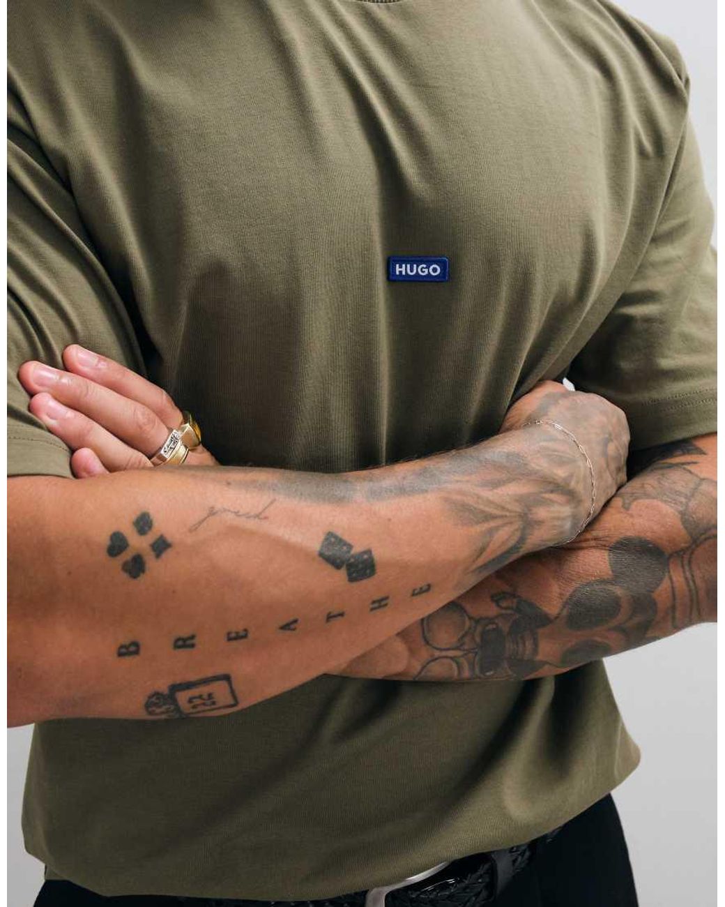 HUGO Green T-Shirt With Chest Logo for men
