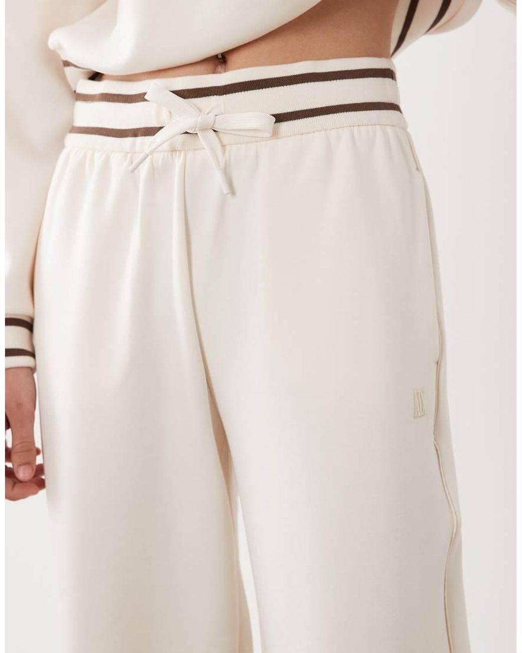 ARMANI EXCHANGE White 1/4 Zip Tipped Pants