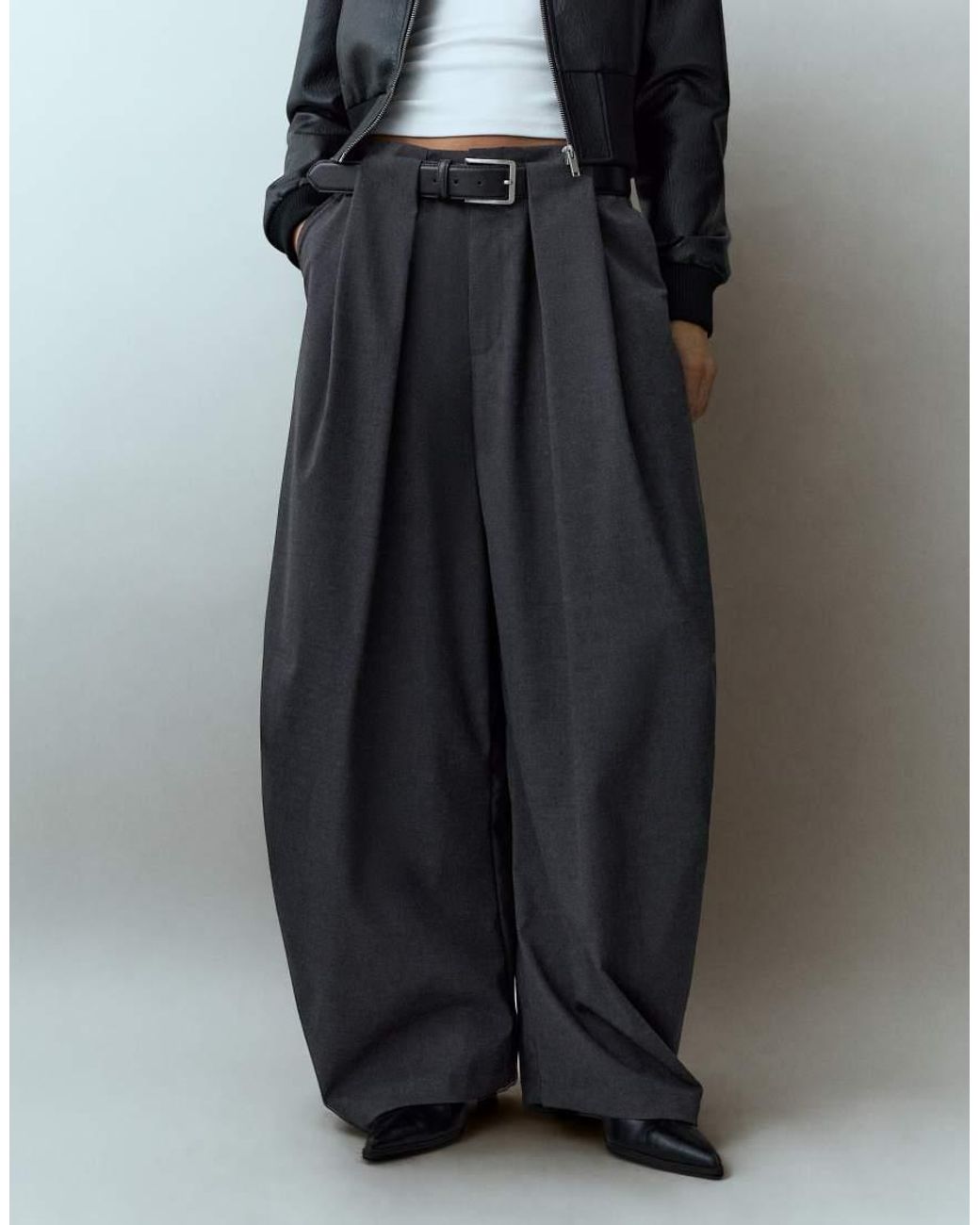 Pull&Bear Blue High-waist Barrel Trousers With Pleats And Belt