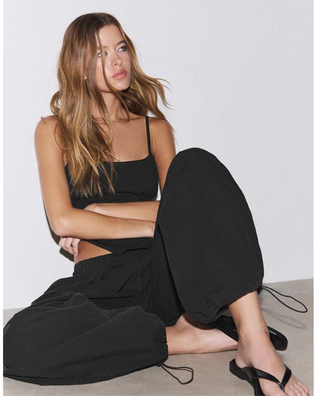 Stradivarius White Barrel Poplin Trousers With Stoppers