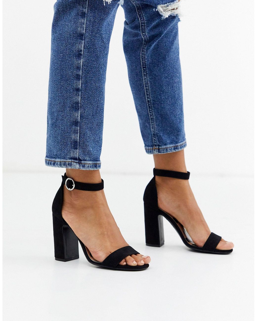 Suede Block Heel Sandal in Black 