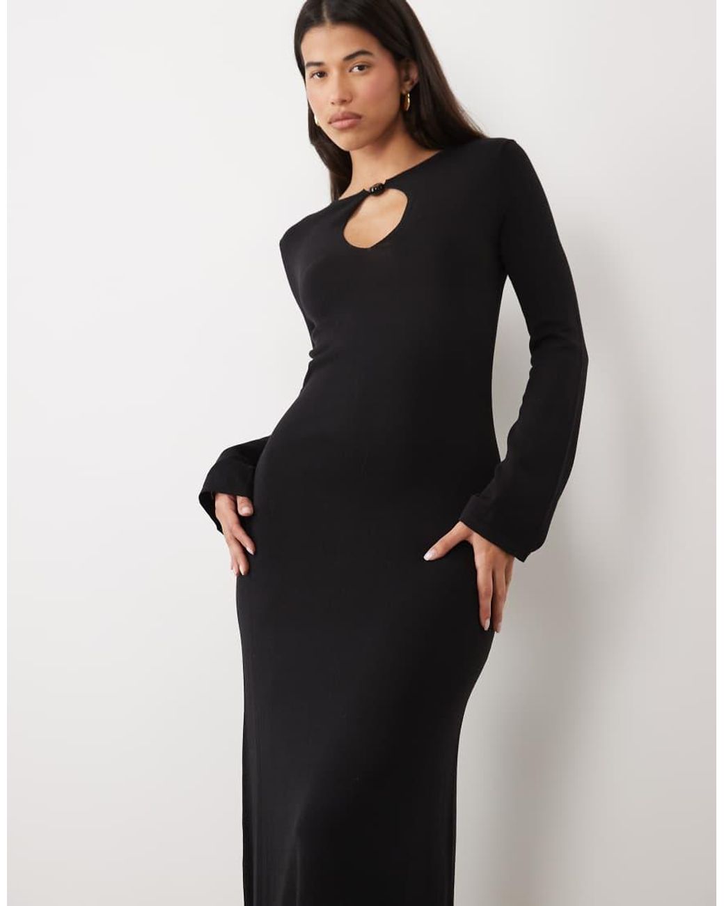 Pretty Lavish Black Knitted Keyhole Detail Long Sleeve Maxi Dress