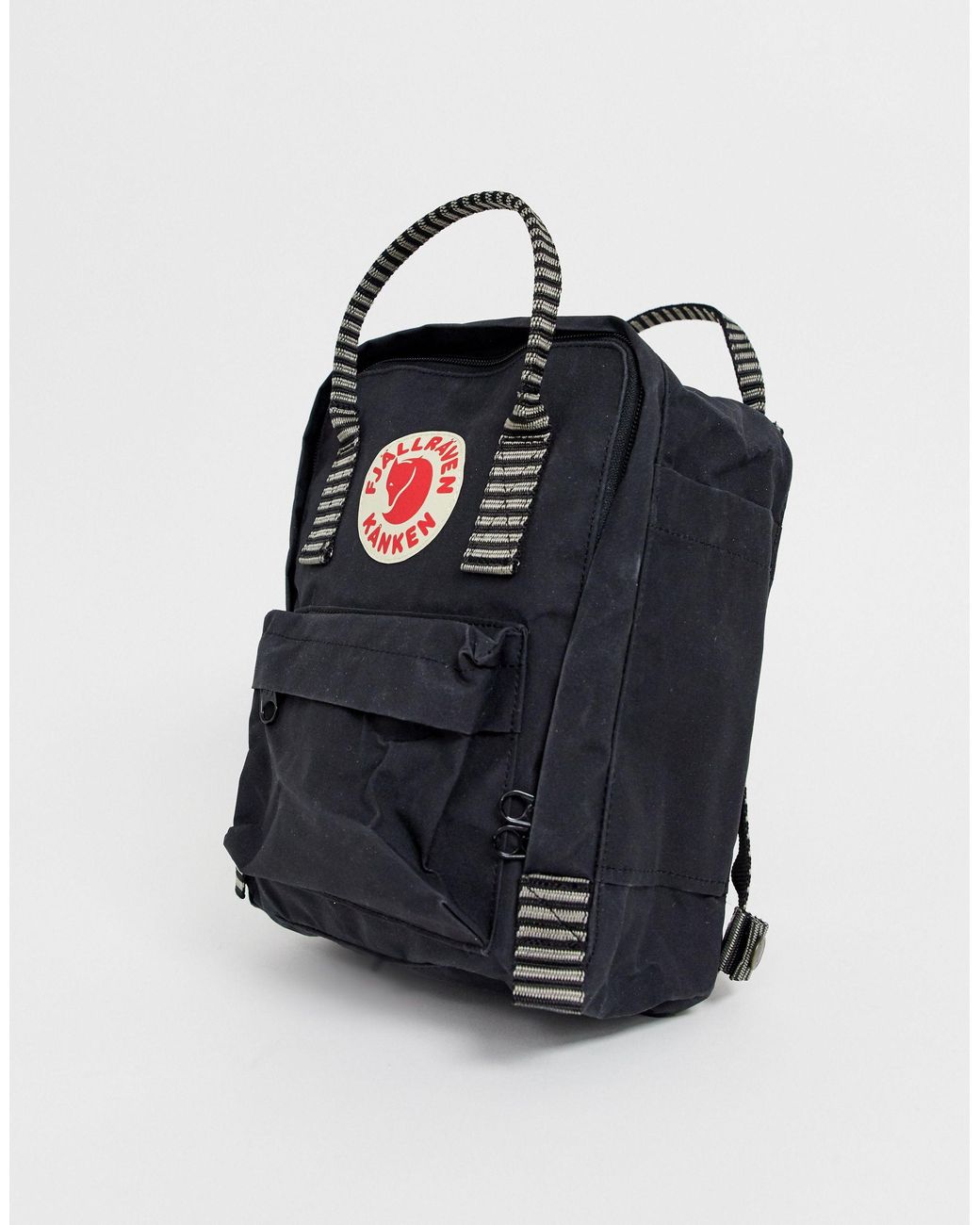 Kanken - Zainetto nero con righe a contrasto di Fjallraven in Nero | Lyst