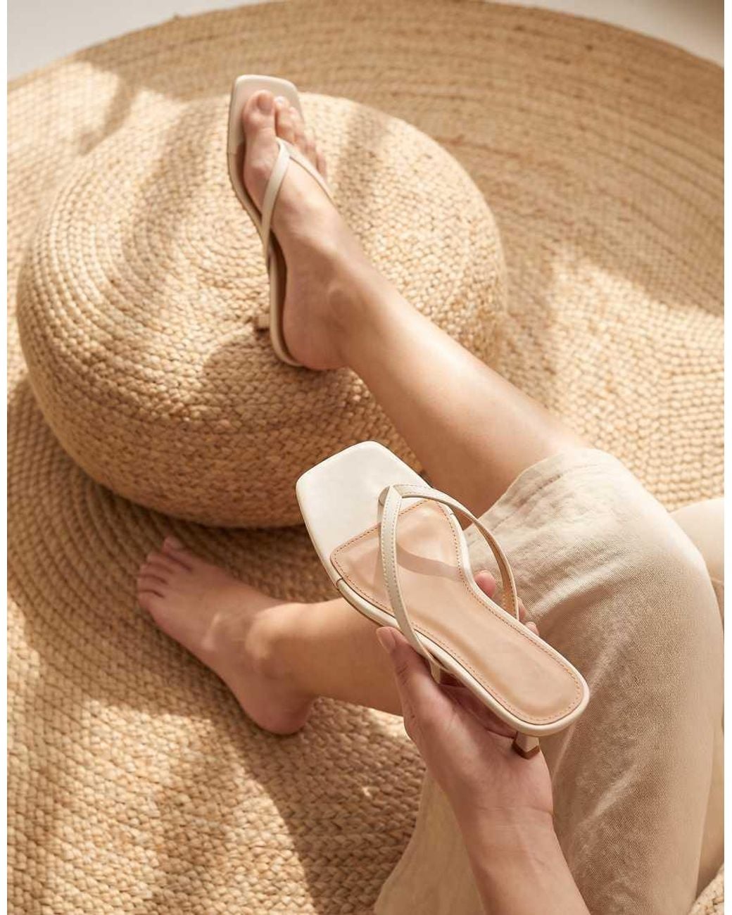 SEQWL White Open Toe Slip-On Kitten Heel Sandals