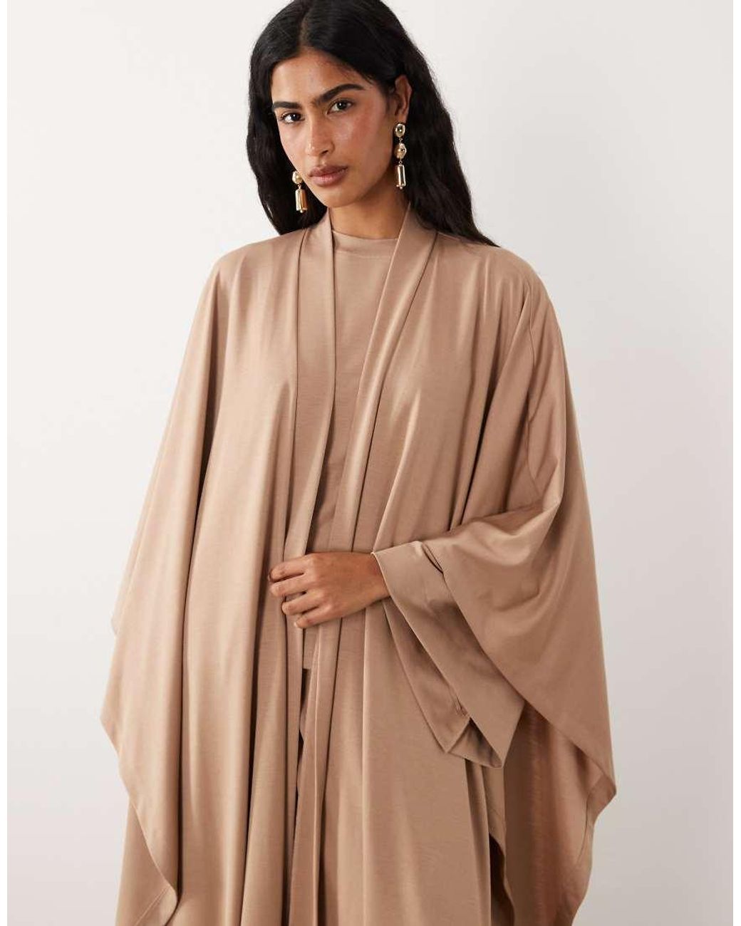 Iyal Natural Modal Blend Maxi Kaftan Abaya Co-ord