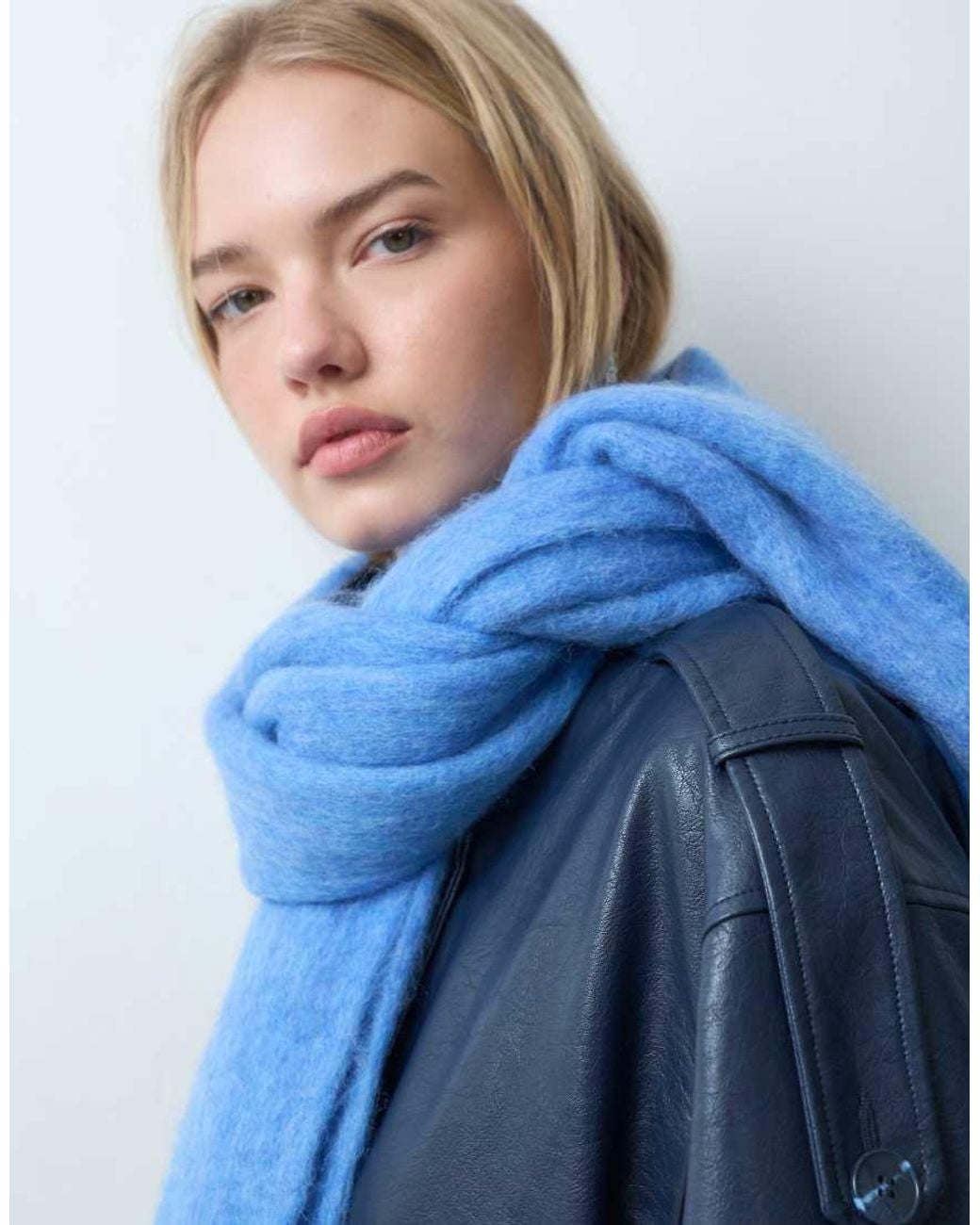 Threadbare Blue Oversized Scarf