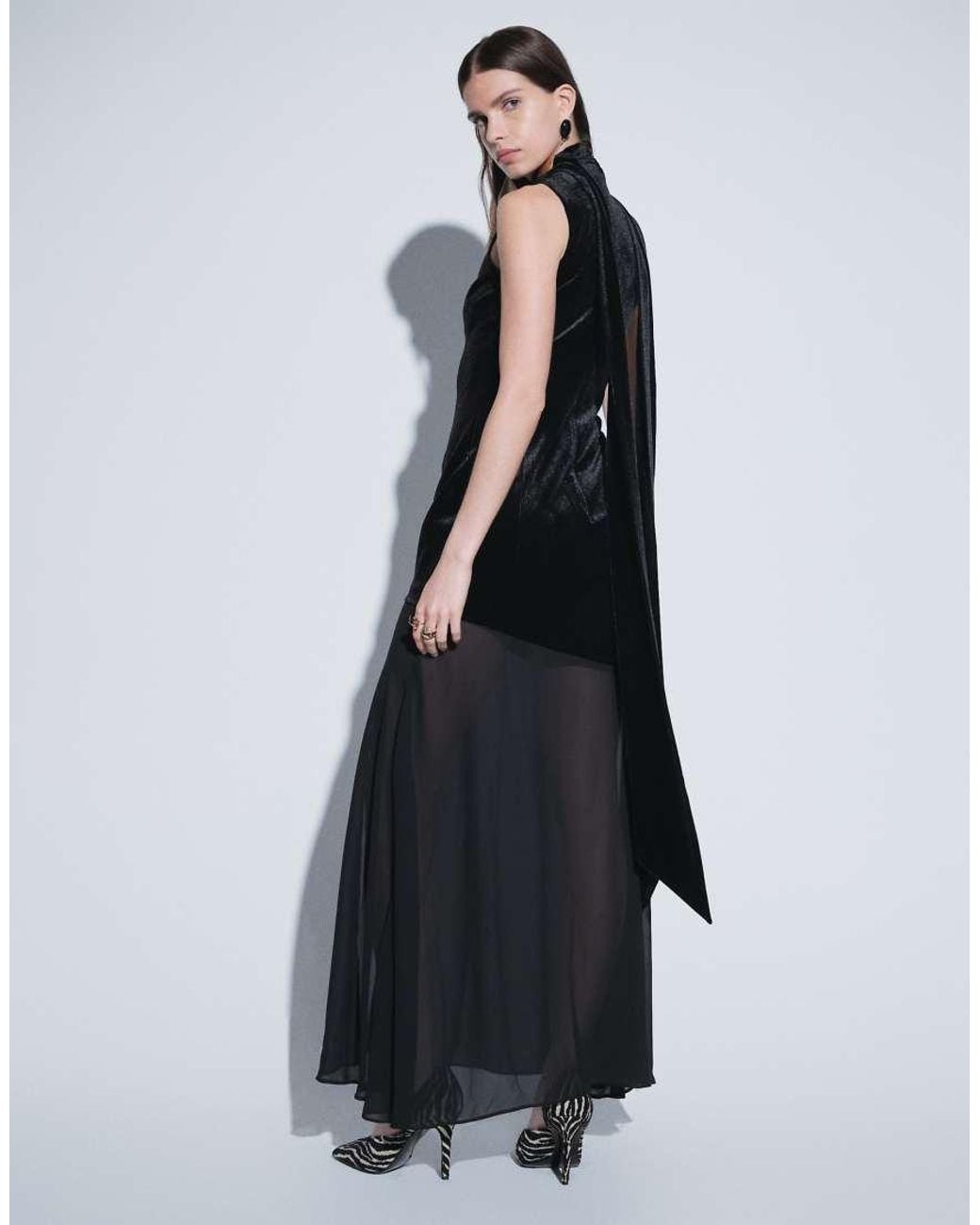 TFNC London Black Velvet Keyhole Detail Maxi Dress