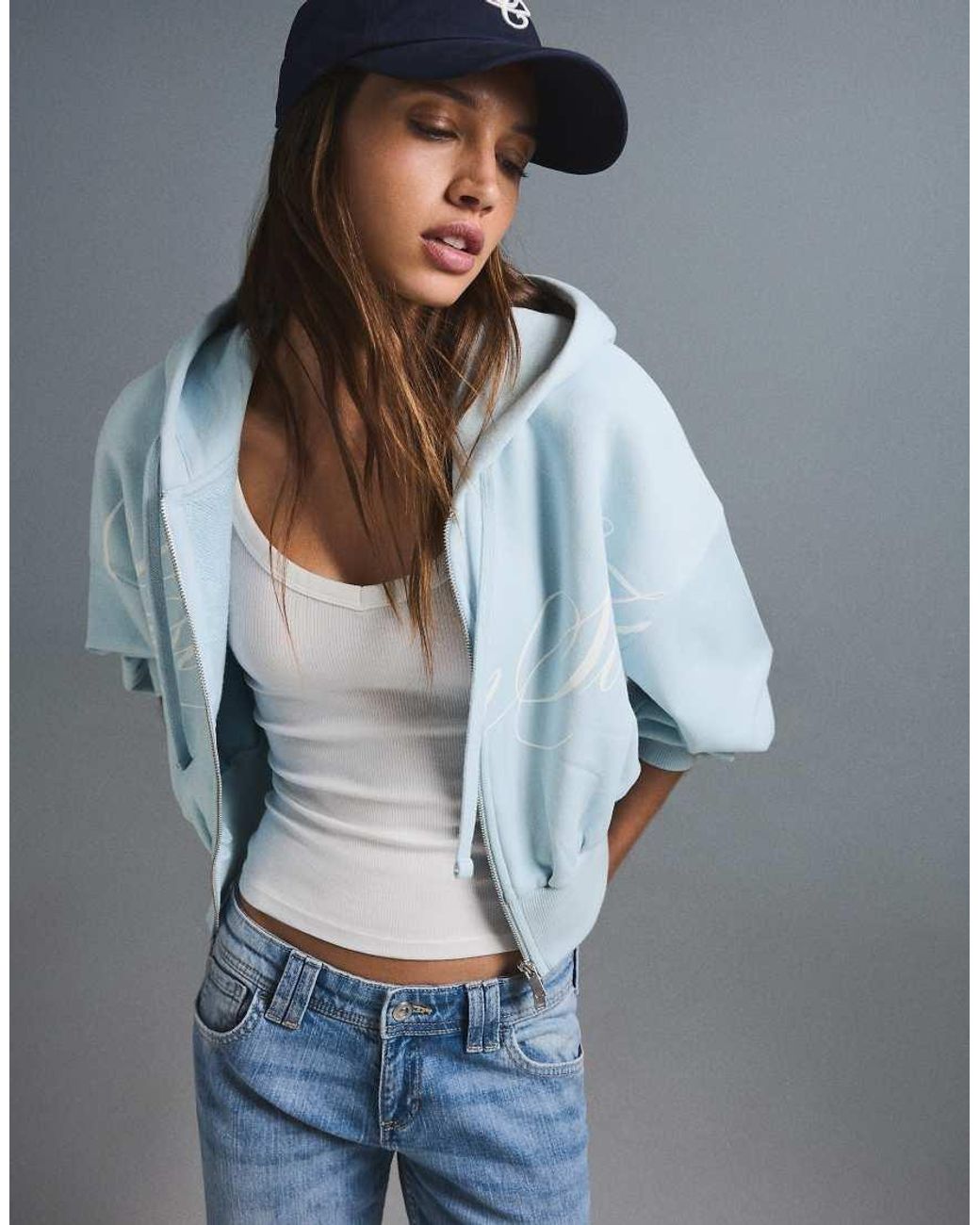 Bershka Blue Printed Zip-up Hoodie