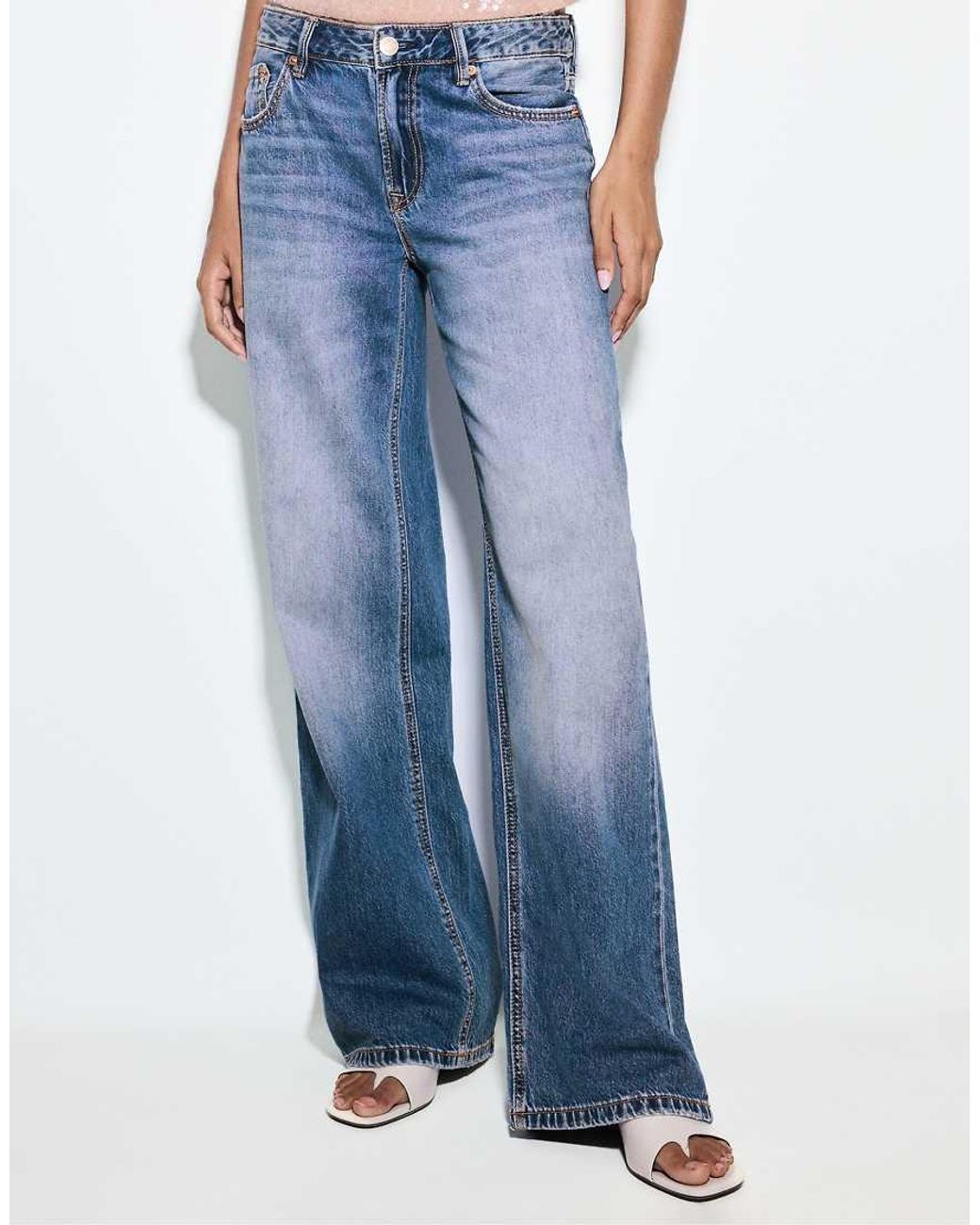 Stradivarius Blue Petite D91 Low-Rise Wide-Leg Jeans