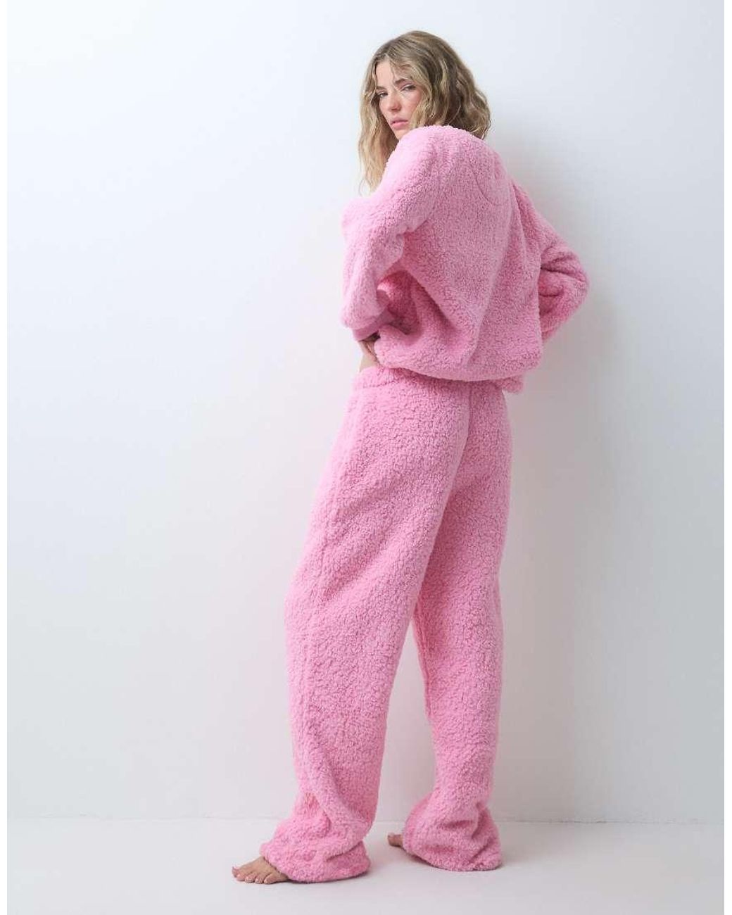 Loungeable Pink Cozy snuggle Lounge Set