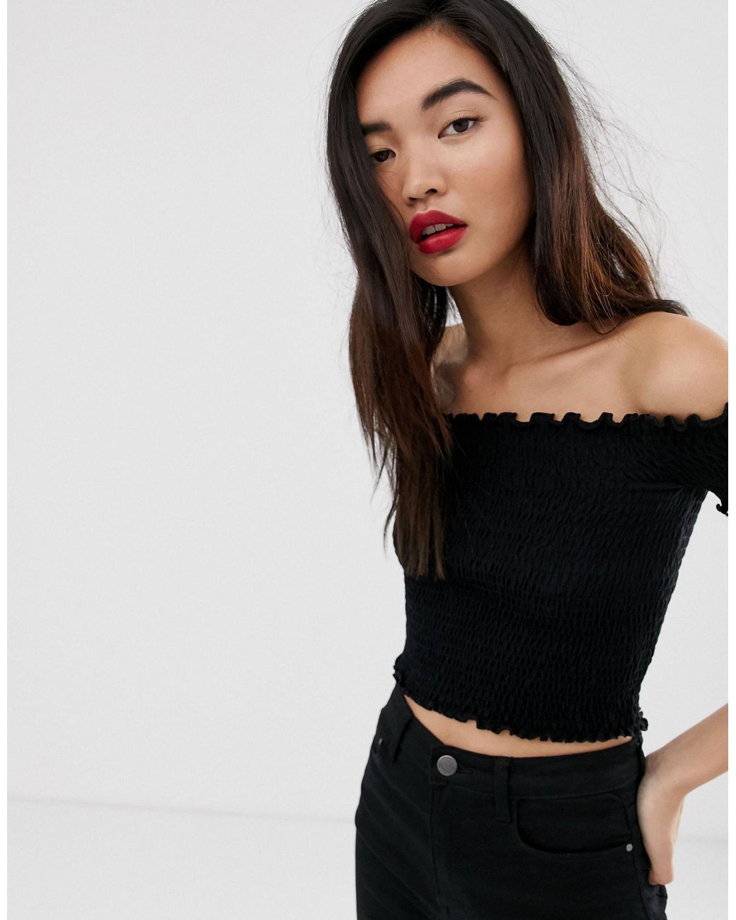 Top con spalle scoperte new arrivals