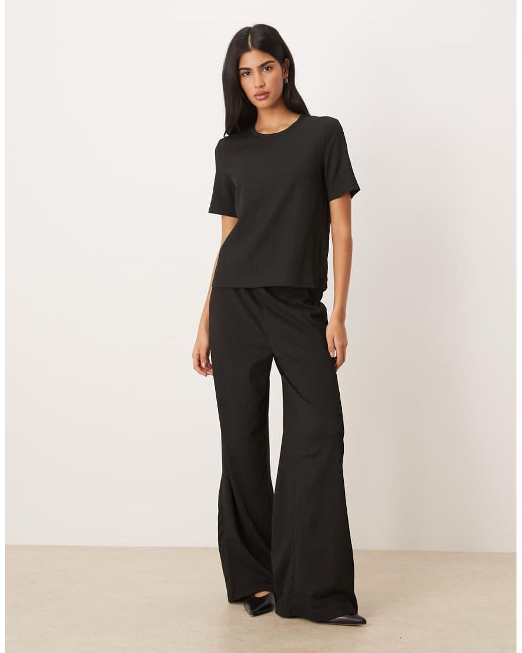 Jdy Black Textured T-shirt Co-ord