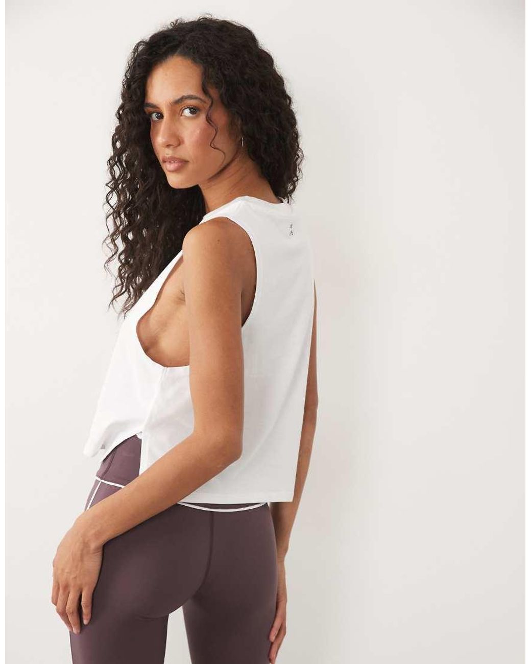 4505 Black Drop Armhole Cropped Cotton Vest With Quick Dry Finish