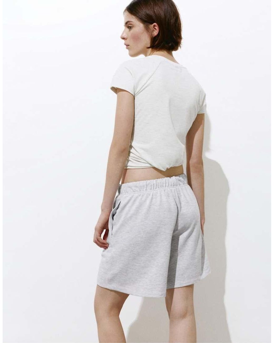 Pull&Bear White Bermuda Shorts With Elasticated Waistband
