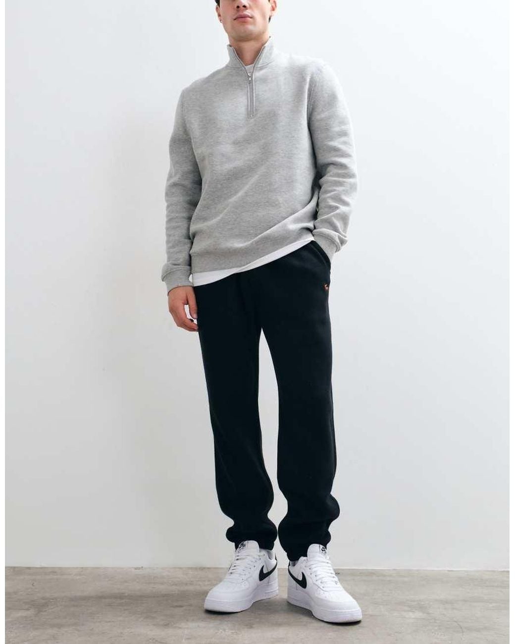 Abercrombie & Fitch Gray Icon Logo Cuffed Leg joggers for men