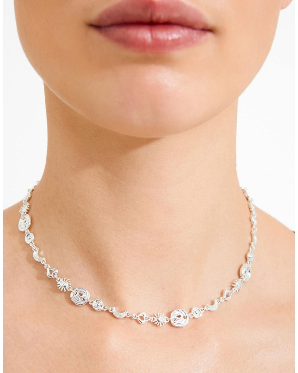 Collar Misha-Plateado Pilgrim de color White