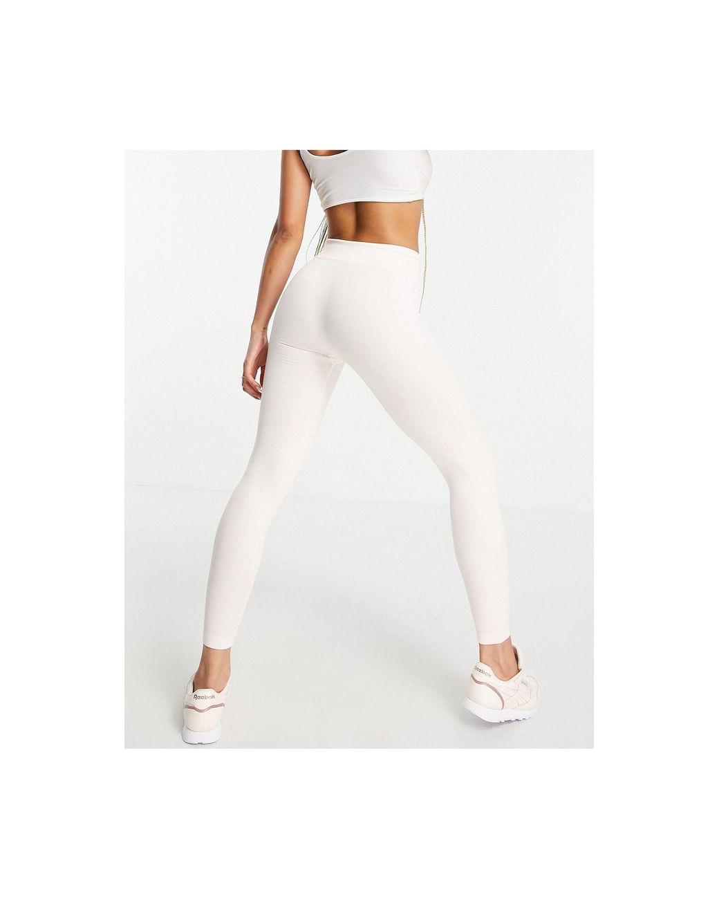 white ribbed leggings