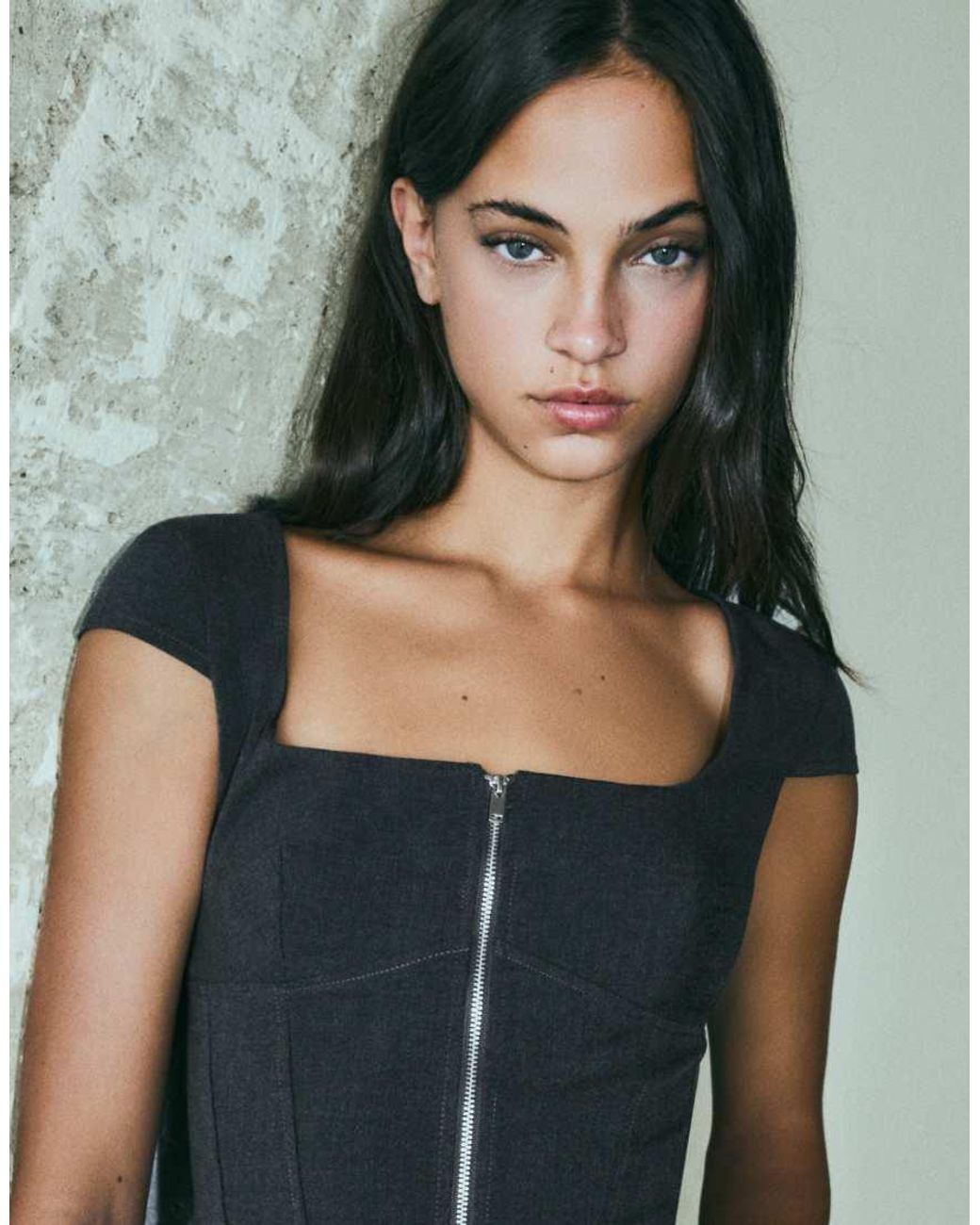 Bershka Gray Short Sleeve Zip Top