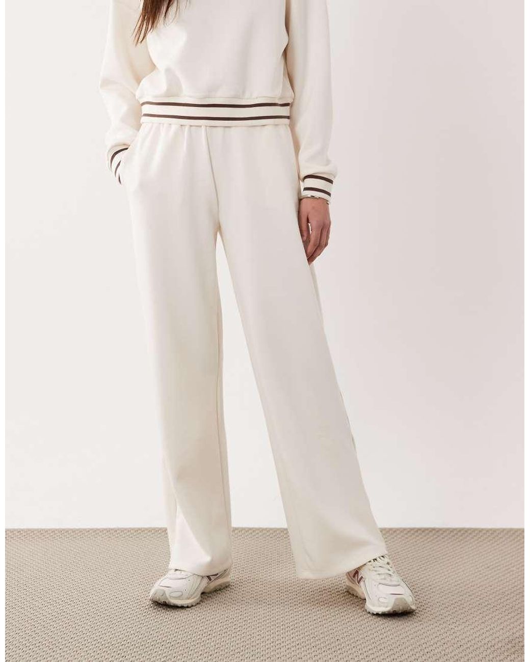 ARMANI EXCHANGE White 1/4 Zip Tipped Pants