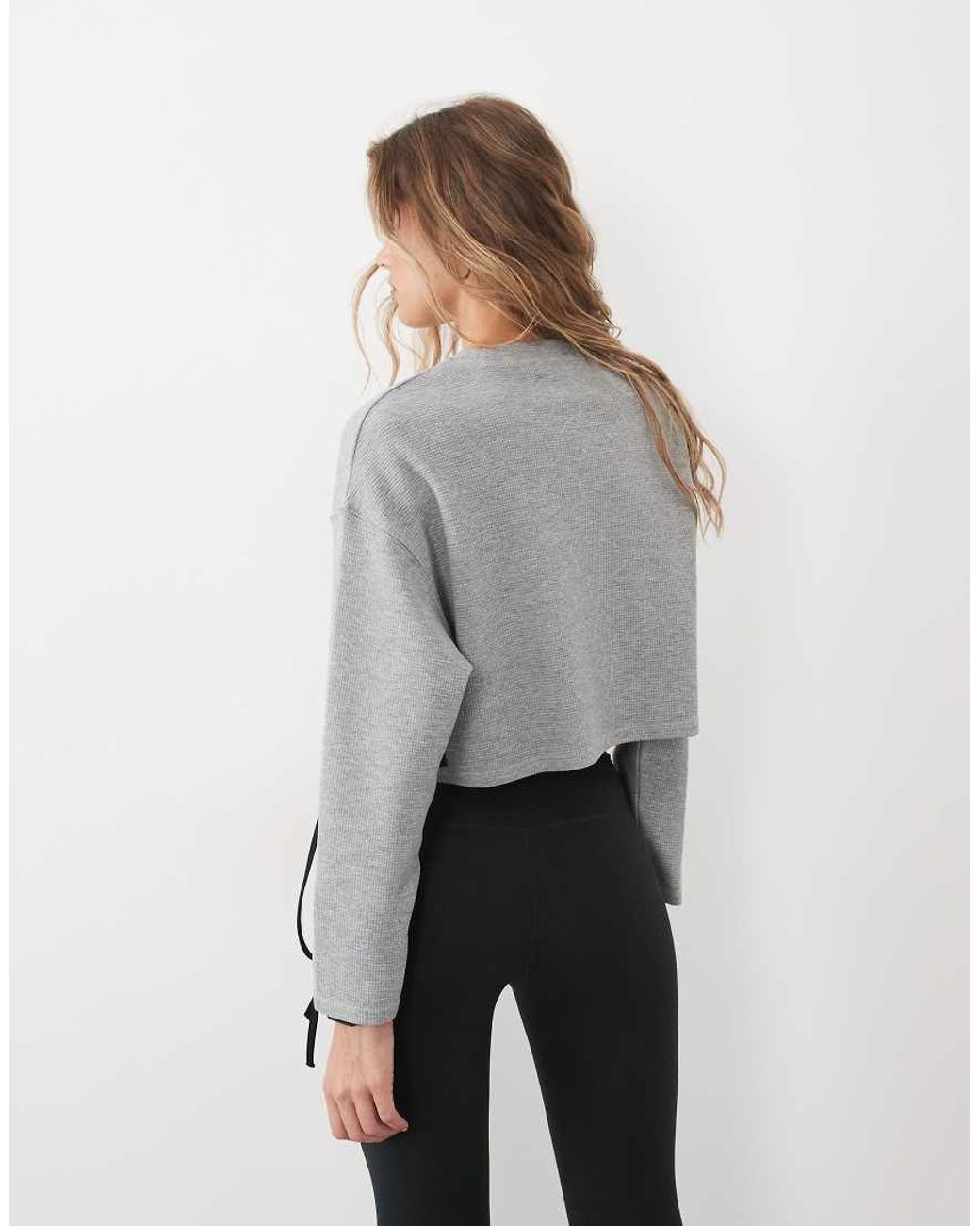 4505 Gray Boxy Crop Long Sleeve Top