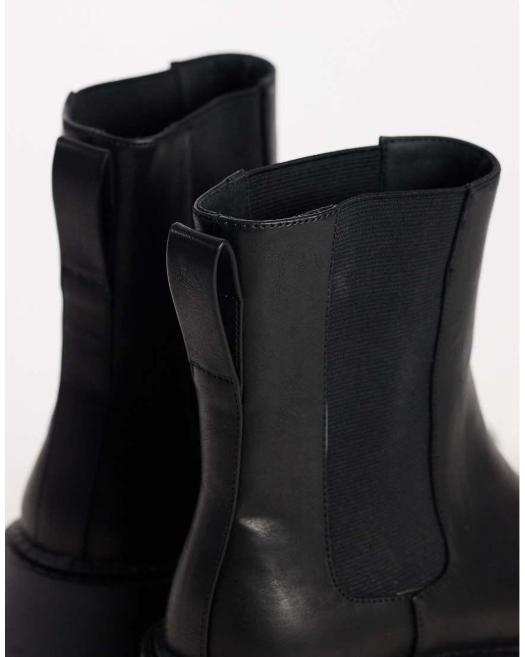 TOPSHOP Black Leon Chunky Chelsea Ankle Boot