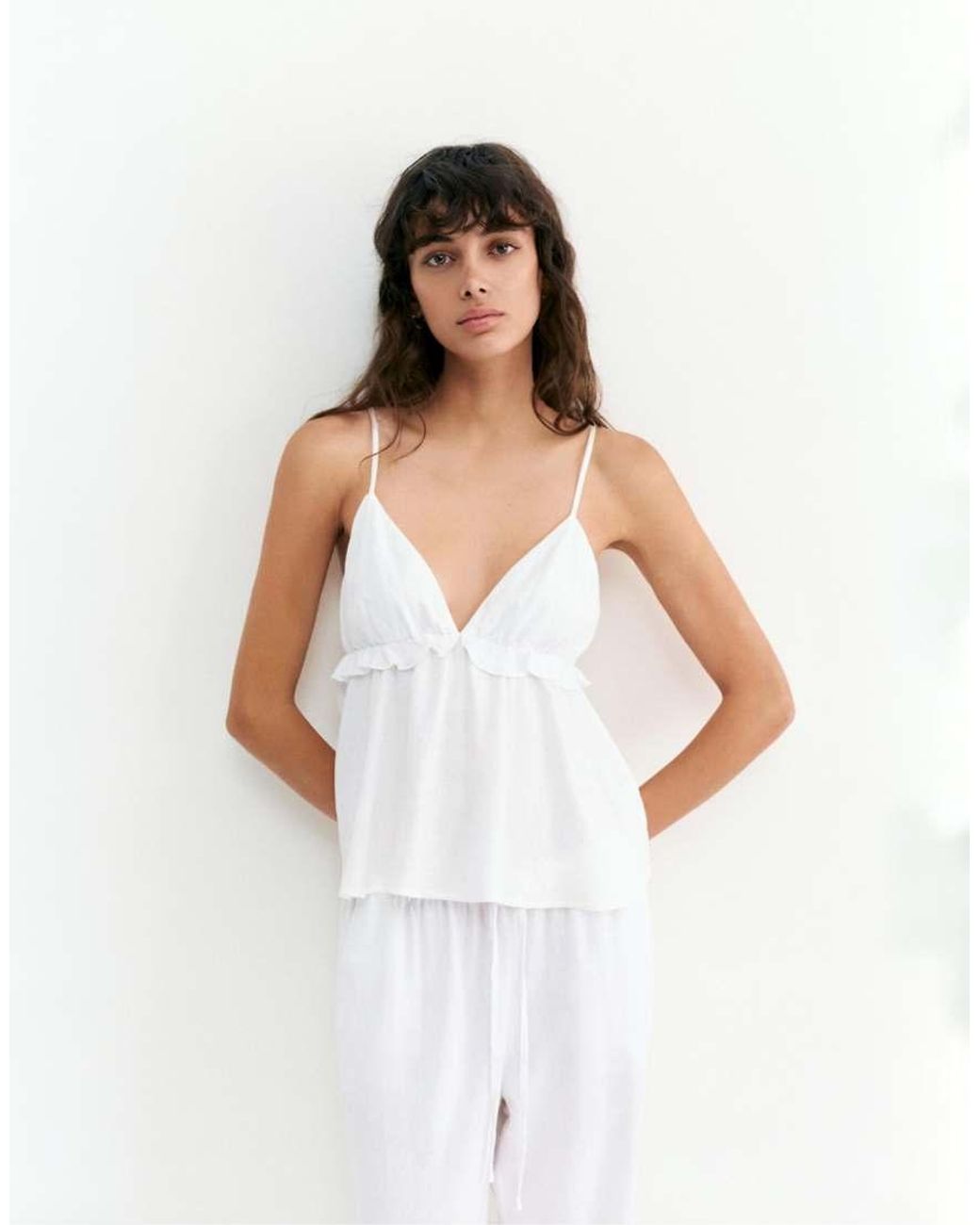 Pull&Bear White Linen Blend Ruffled Top