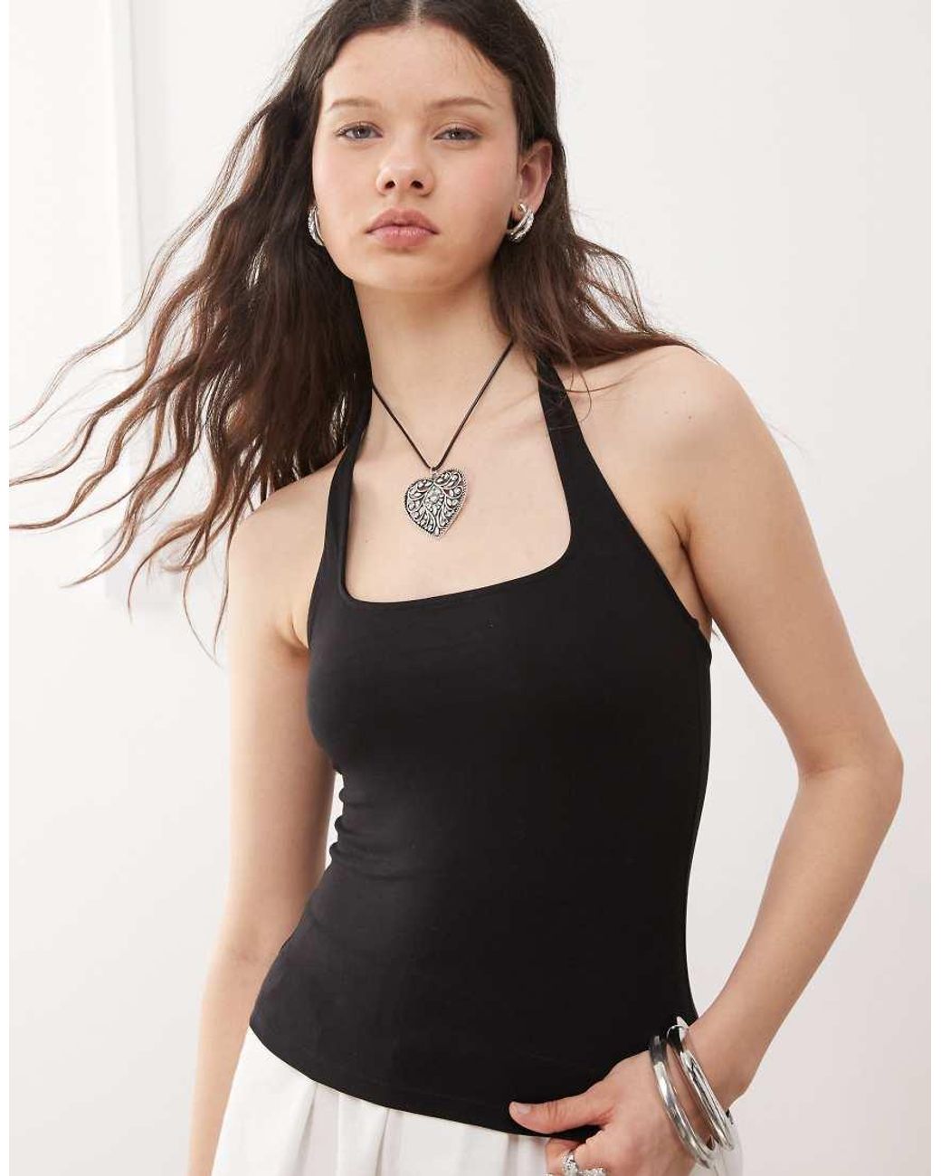 Weekday Slim-Fit Top Met Vierkante Halternek in het Natural