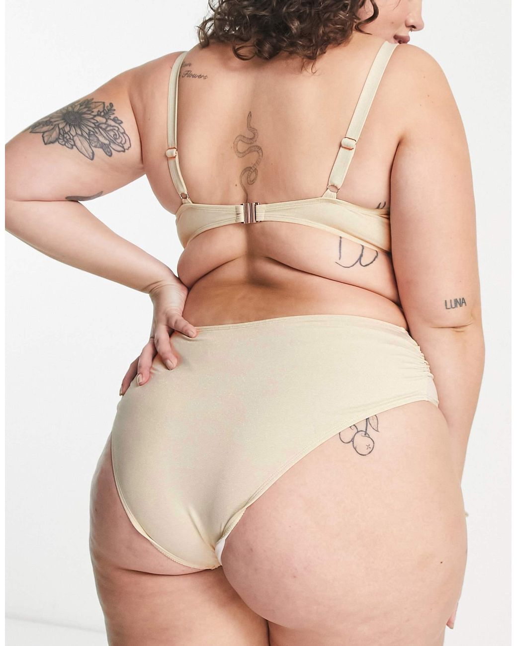 Plus - bas Ivory Rose en coloris Natural