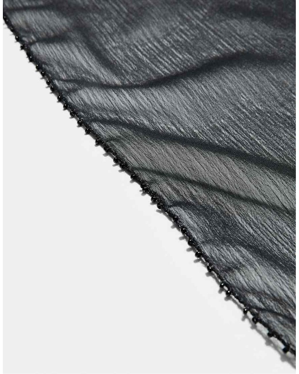 Sciarpa Nera Con Strass E Frange di Stradivarius in Black