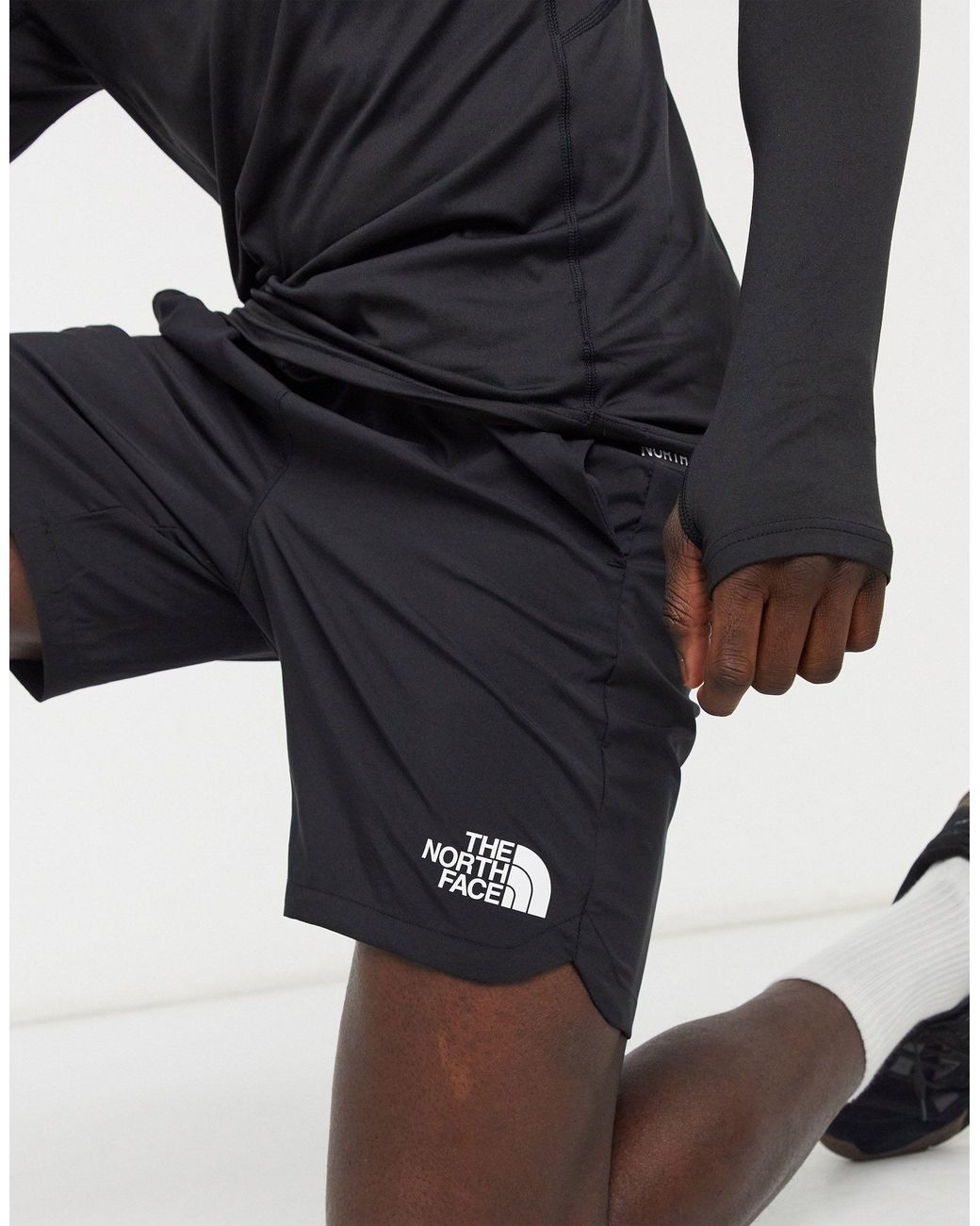 The North Face Mountain Athletic Woven 