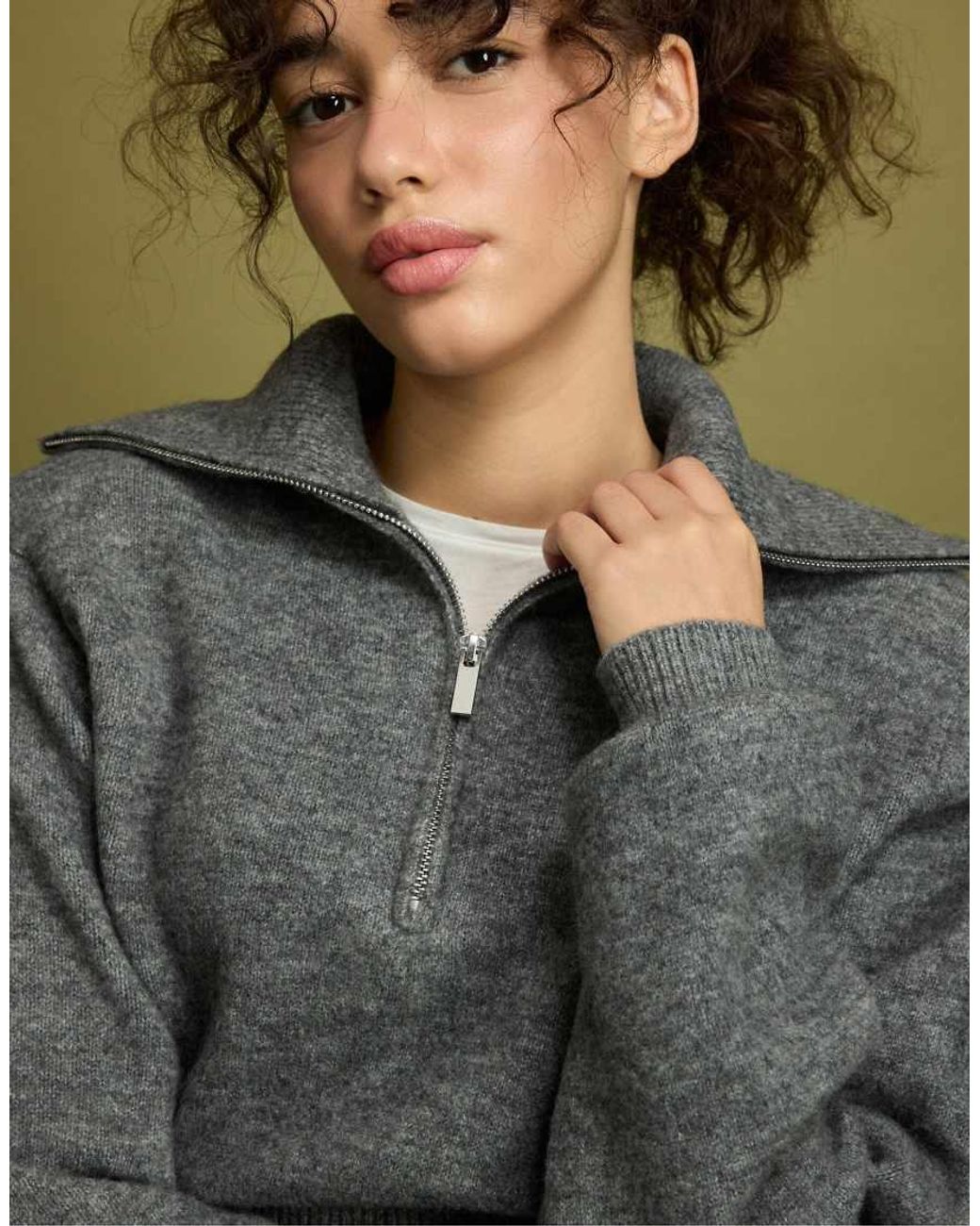 Stradivarius Green Knit Jumper With Padded Shoulders And Quarter-zip