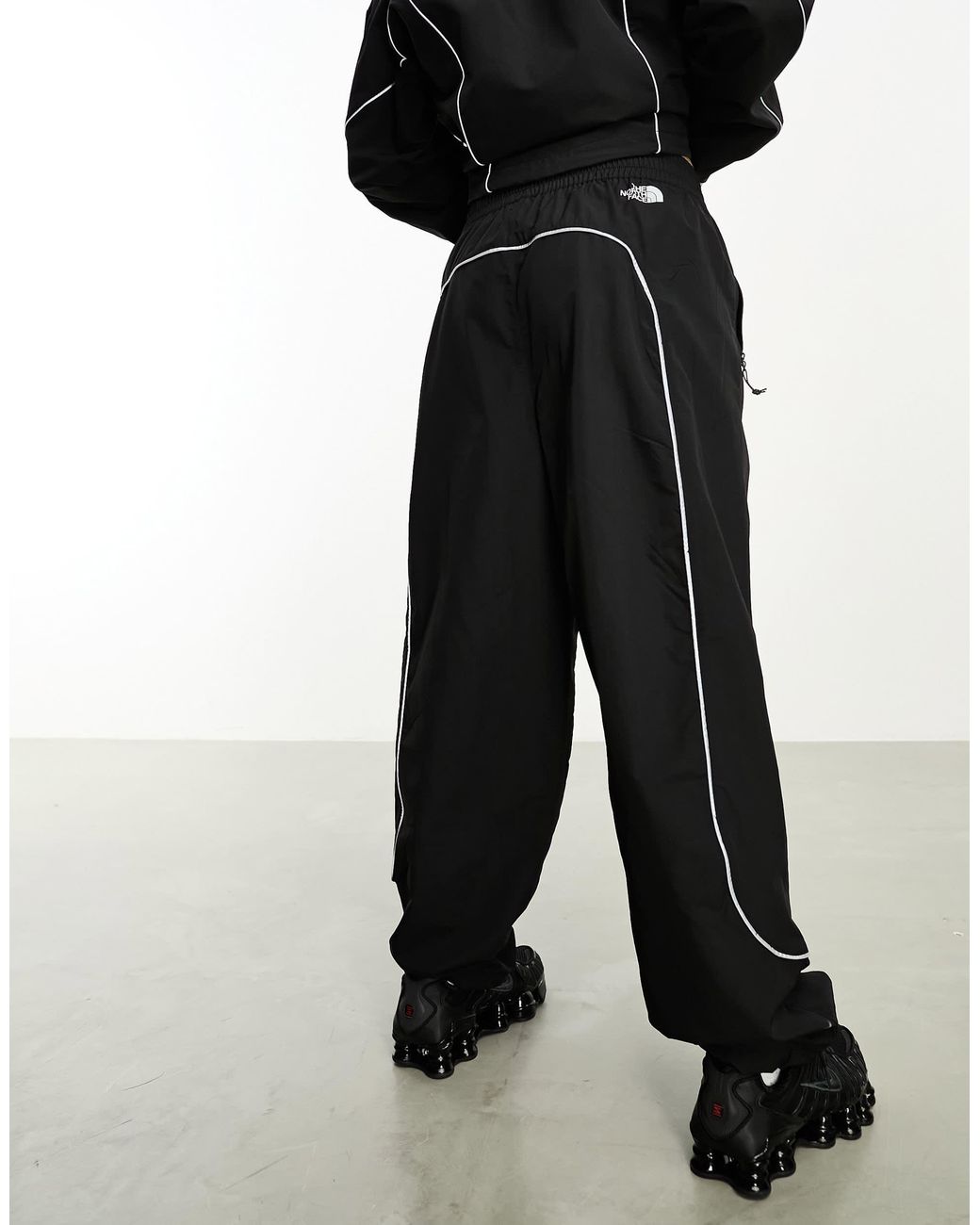 the-north-face-Black-Tek-