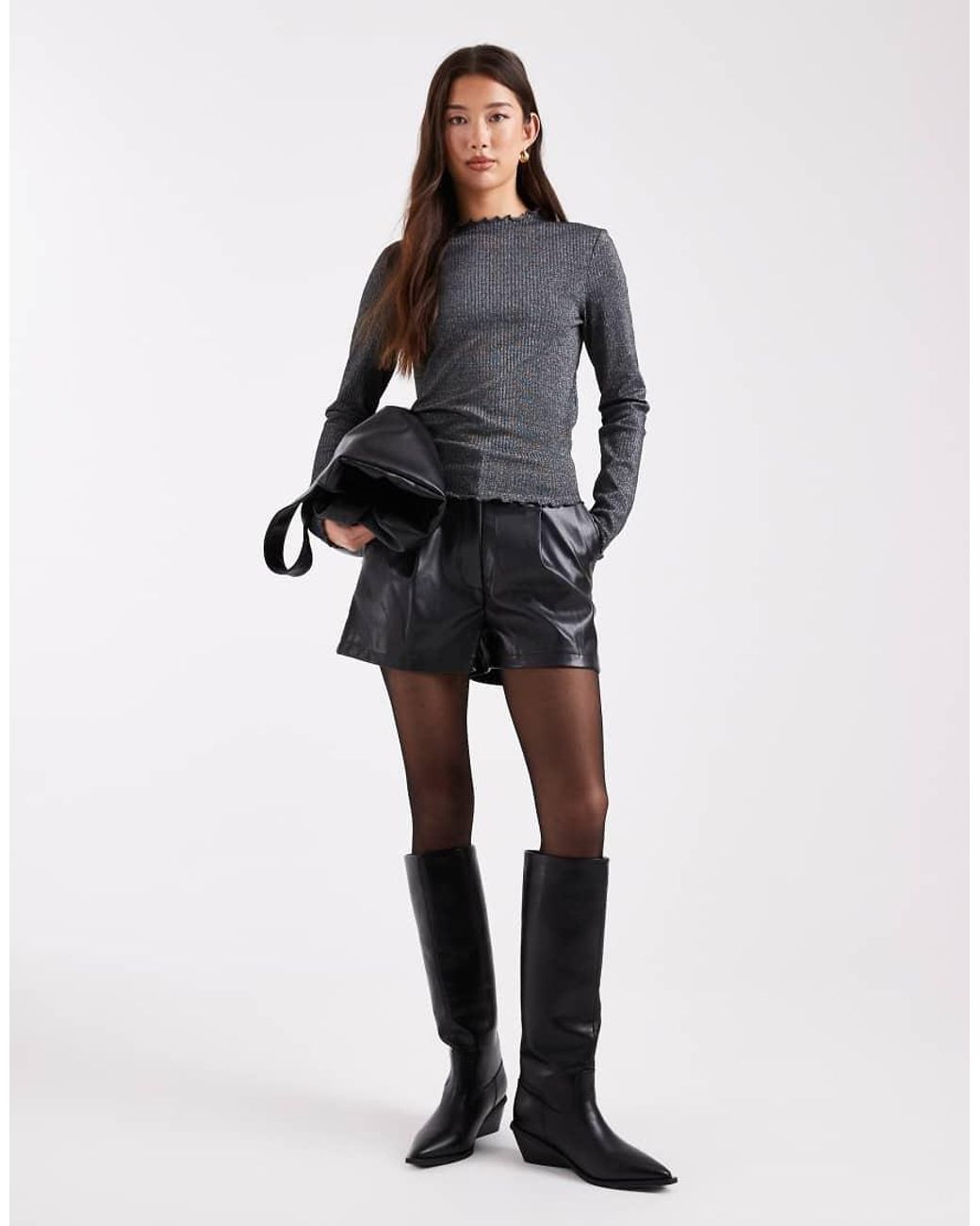 ONLY Hoogsluitende Geribbelde Top Met Geschulpte Rand in het Gray