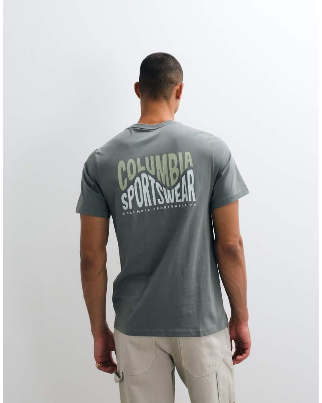 Columbia Gray Csc Outdoor Wavy Peaks Graphic T-Shirt for men