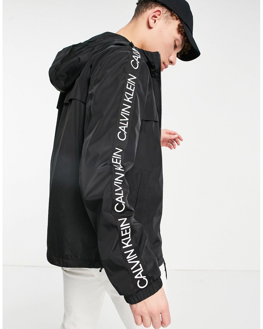 Calvin Klein Lightweight Hooded Jacket With Logo Detail in Black for Men |  Lyst