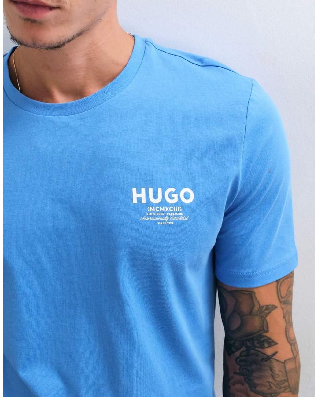 HUGO Blue T-shirt With Chest Print for men