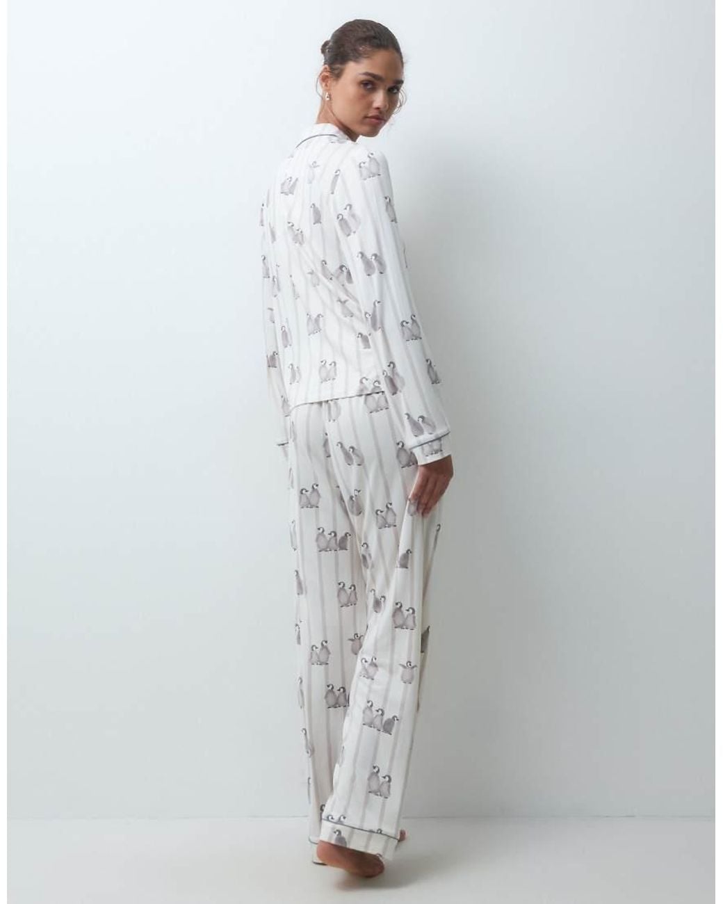 Chelsea Peers White Super Soft Button-up Pyjama Set